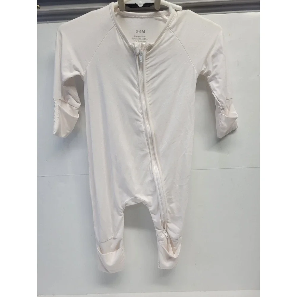 White Bamboo Fiber Two Way Zip Footie Sleeper Romper 3-6M‎ Snug Fit Pajamas